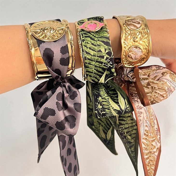 Wide Scarf Bow Cuff factory